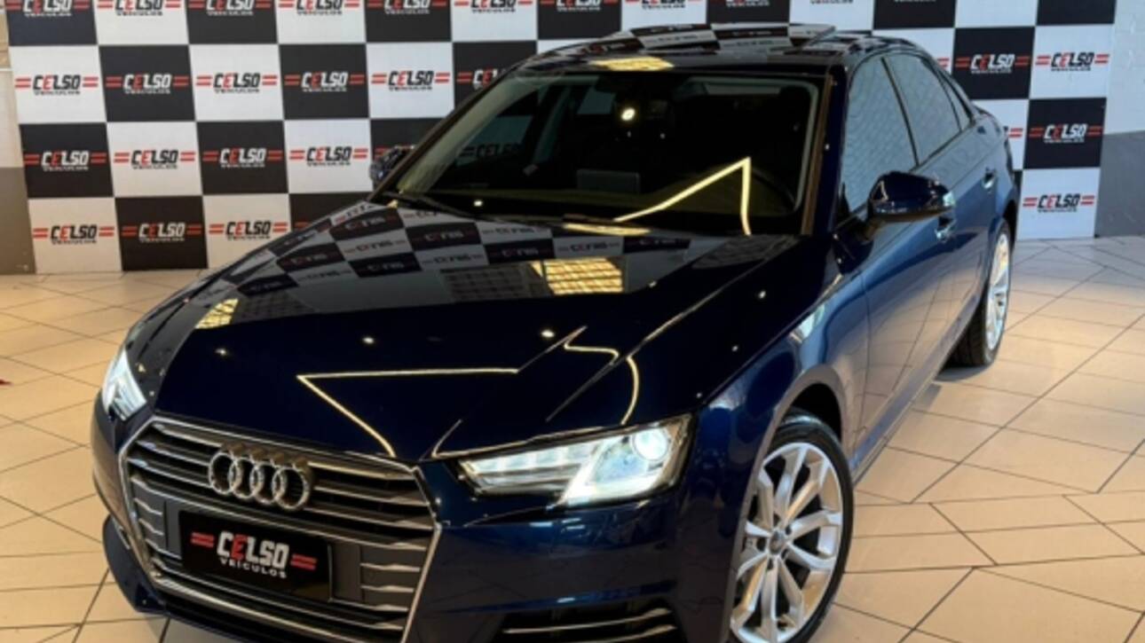 AUDI A4 2.0 TFSI AMBIENTE GASOLINA 4P S TRONIC